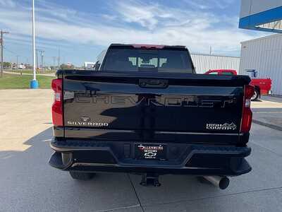 2024 Chevrolet 3500 Crew Cab, $73995. Photo 7