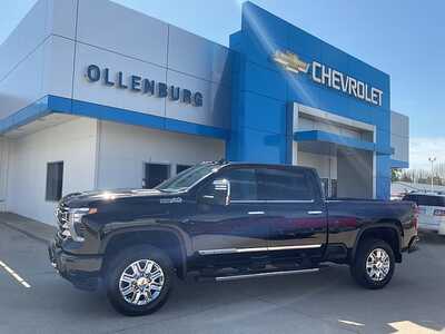 2024 Chevrolet 3500 Crew Cab, $73995. Photo 1