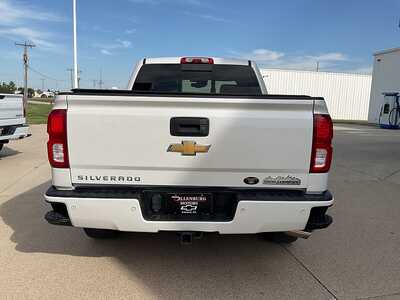 2017 Chevrolet 1500 Crew Cab, $29995. Photo 7