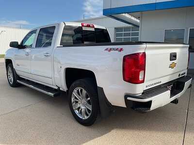 2017 Chevrolet 1500 Crew Cab, $29995. Photo 8