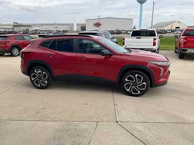 2026 Chevrolet Trax, $28885. Photo 5