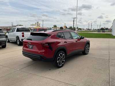 2026 Chevrolet Trax, $28885. Photo 6