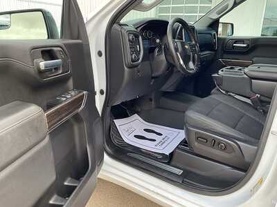 2021 Chevrolet 1500 Crew Cab, $29995. Photo 10