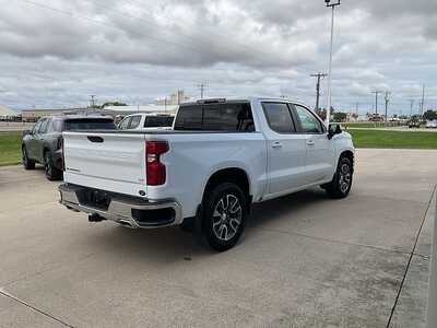 2021 Chevrolet 1500 Crew Cab, $29995. Photo 5