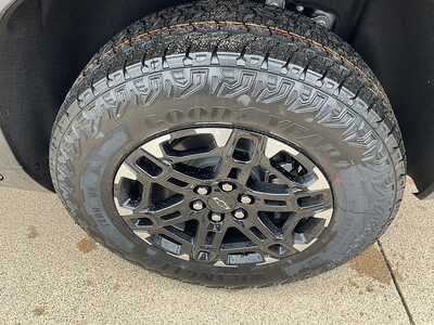 2027 Chevrolet Traverse, $56425. Photo 11