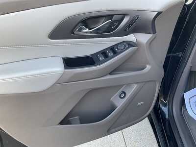 2021 Chevrolet Traverse, $26996. Photo 11