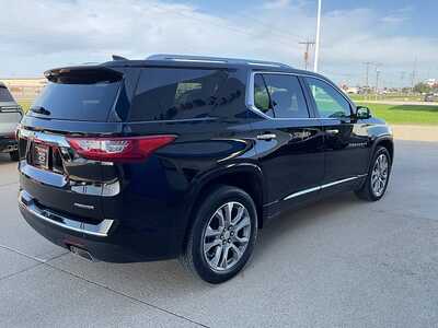 2021 Chevrolet Traverse, $26996. Photo 6