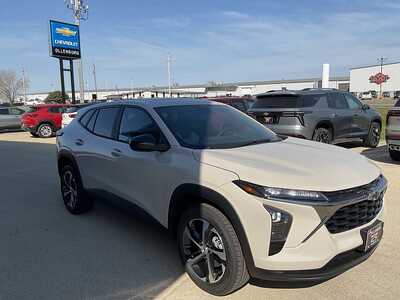 2026 Chevrolet Trax, $26185. Photo 4