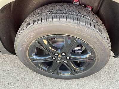 2027 Chevrolet Traverse, $49970. Photo 12
