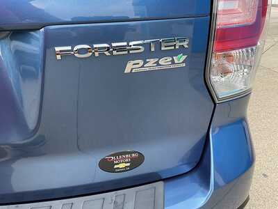 2017 Subaru Forester, $11995. Photo 11
