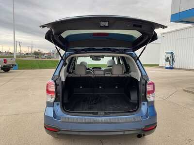 2017 Subaru Forester, $11995. Photo 9