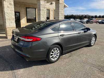 2017 Ford Fusion, $11495. Photo 2