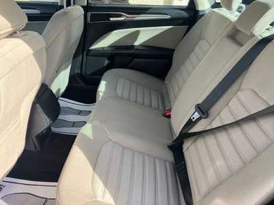 2017 Ford Fusion, $11495. Photo 8