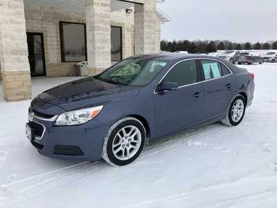 2015 Chevrolet Malibu, $8995. Photo 3
