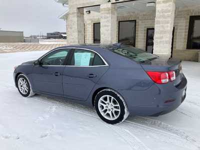 2015 Chevrolet Malibu, $8995. Photo 4