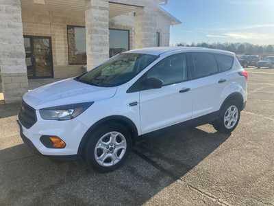 2019 Ford Escape, $9995. Photo 3