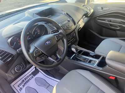 2019 Ford Escape, $9995. Photo 7