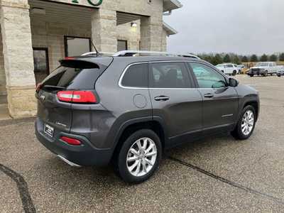 2015 Jeep Cherokee, $12495. Photo 2