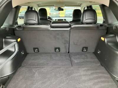 2015 Jeep Cherokee, $12495. Photo 9