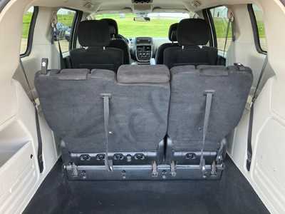 2014 Dodge Caravan, Grand, $7995. Photo 9