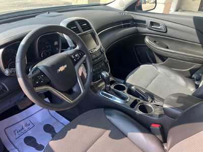 2016 Chevrolet Malibu, $8995. Photo 8