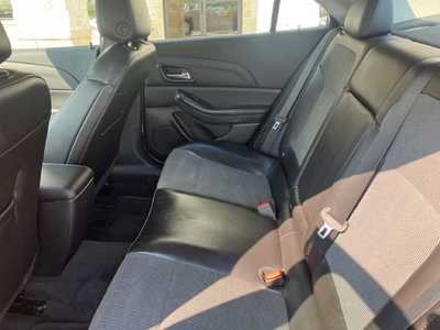 2016 Chevrolet Malibu, $8995. Photo 9