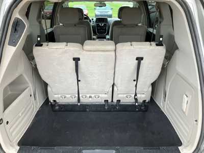 2011 Chrysler Town & Country, $3395. Photo 9