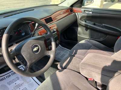 2010 Chevrolet Impala, $4995. Photo 7