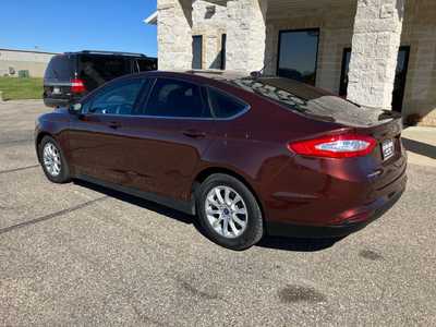 2015 Ford Fusion, $7995. Photo 4