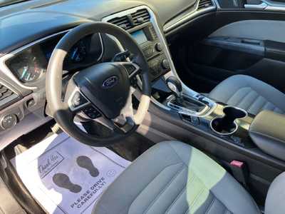 2015 Ford Fusion, $7995. Photo 7