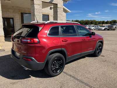 2014 Jeep Cherokee, $7995. Photo 2