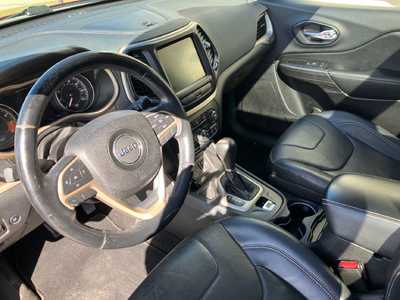 2014 Jeep Cherokee, $7995. Photo 7