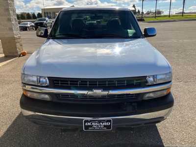 2000 Chevrolet 1500 Ext Cab, $8995. Photo 5