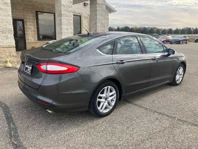 2015 Ford Fusion, $9995. Photo 2