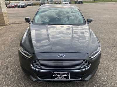 2015 Ford Fusion, $9995. Photo 5