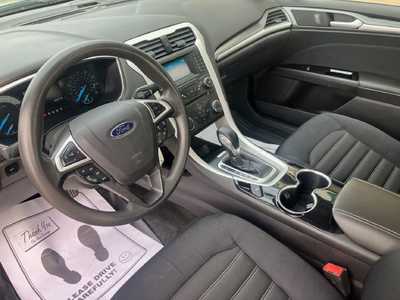 2015 Ford Fusion, $9995. Photo 7