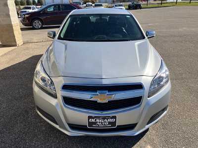 2013 Chevrolet Malibu, $6995. Photo 5