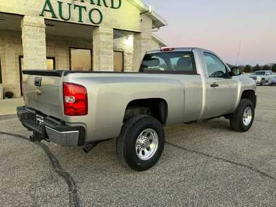 2008 Chevrolet 2500 Reg Cab, $22495. Photo 2