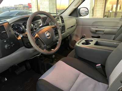 2008 Chevrolet 2500 Reg Cab, $22495. Photo 7