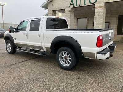 2013 Ford F350, $18795. Photo 4