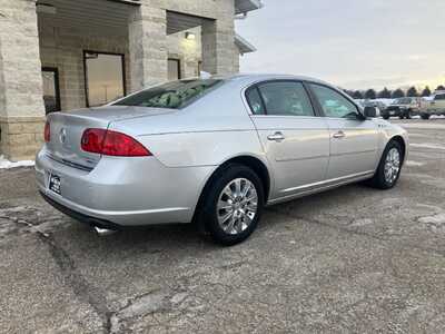 2009 Buick Lucerne, $7995. Photo 2