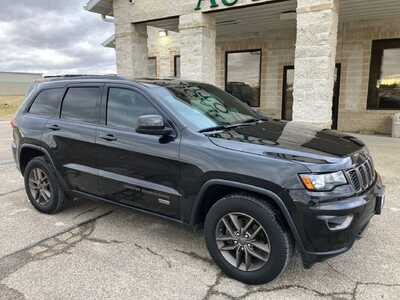 2016 Jeep Grand Cherokee, $11995. Photo 1
