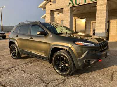 2014 Jeep Cherokee, $10595. Photo 1