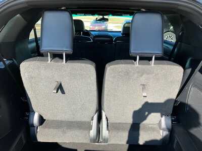 2017 Ford Explorer, $14995. Photo 10