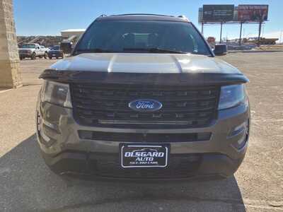 2017 Ford Explorer, $14995. Photo 5