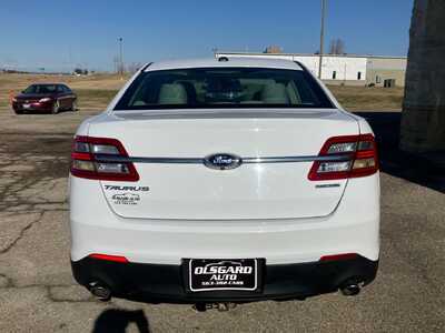 2015 Ford Taurus, $11595. Photo 6