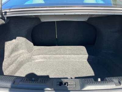 2015 Ford Taurus, $11595. Photo 9