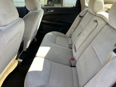 2014 Chevrolet Impala, $10195. Photo 8