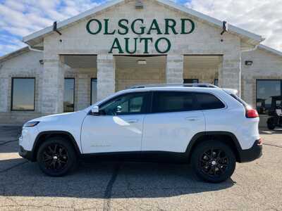 2016 Jeep Cherokee, $9995. Photo 11