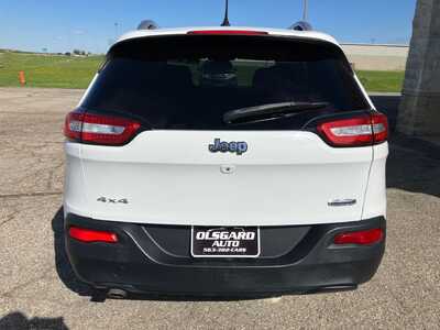 2016 Jeep Cherokee, $9995. Photo 6